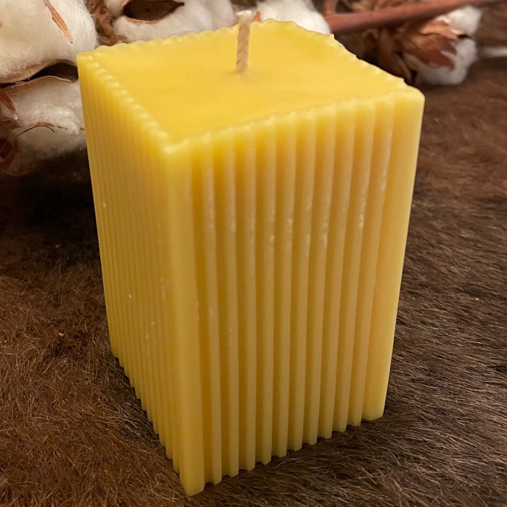HotStar 12Pcs Candle in Pure Natural Beeswax 50x50x80 mm White Label