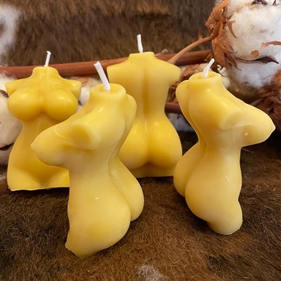 HotStar 4Pcs Candle in Pure Natural Beeswax 45x30x75h mm Woman's body Made in Italy